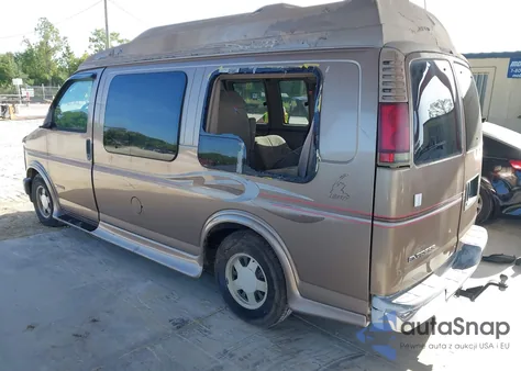 2002 Chevrolet Express z USA, uszkodzony, nr VIN 1GBFG15M821231463